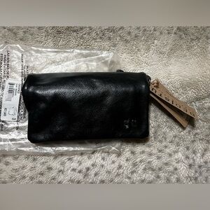 BED STU Cadence Black Rustic Wallet Wristlet Crossbody Bag Purse NWT